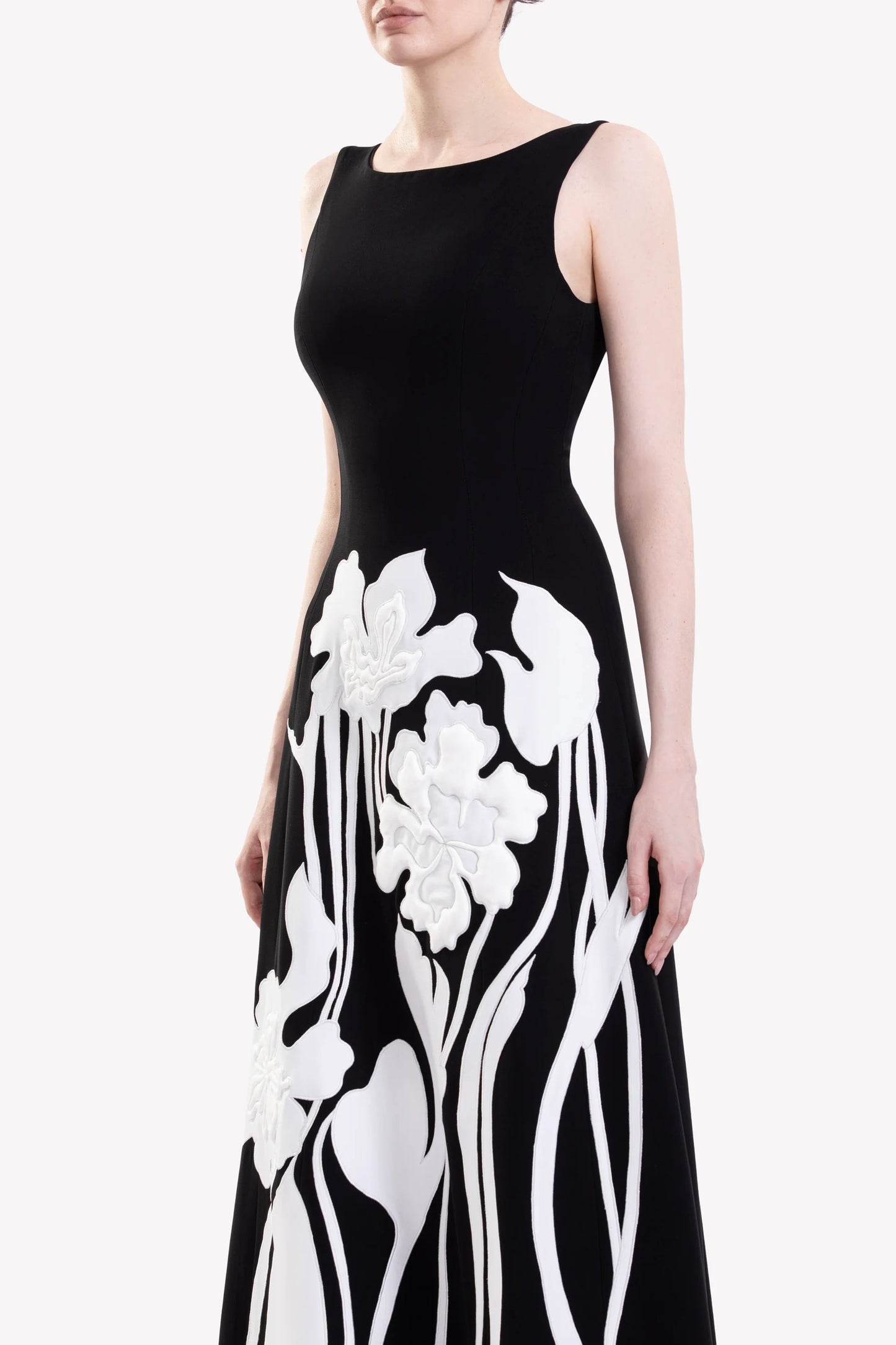 Saiid kobeisy Embroidered Padded Crepe Dress SKU: RTCK-SS26-LD-029-36
